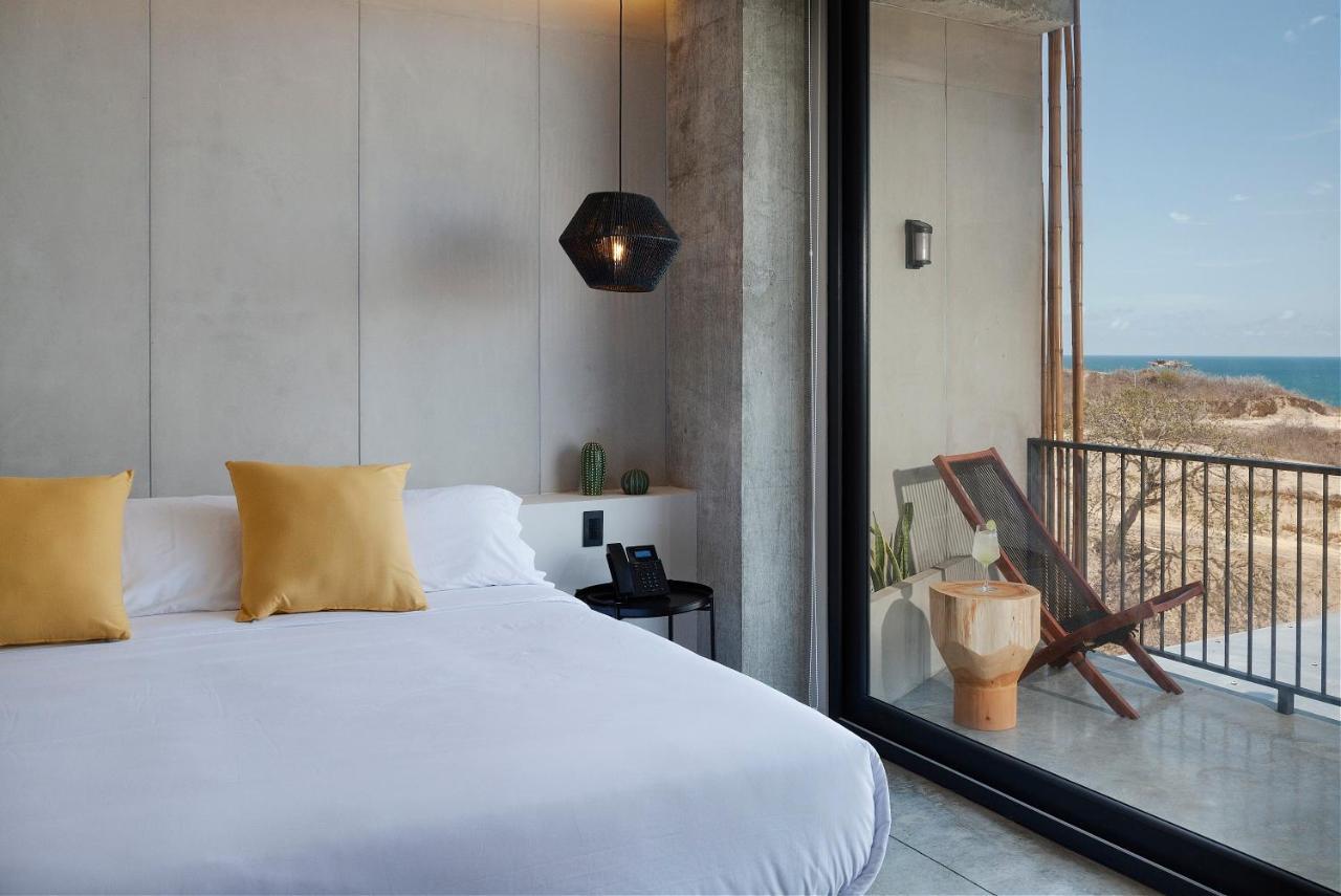 Eolia Sustainable Design Hotel Манта Экстерьер фото