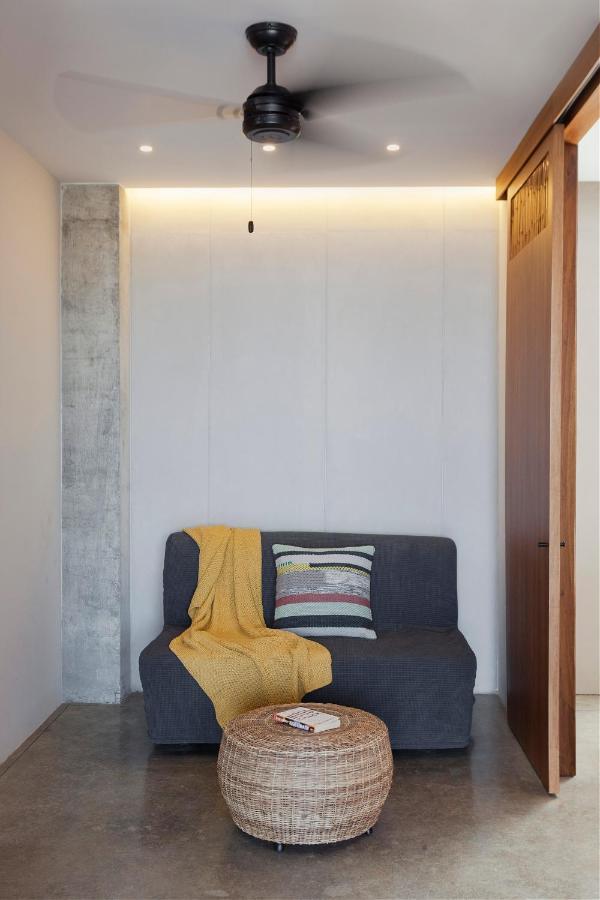 Eolia Sustainable Design Hotel Манта Экстерьер фото