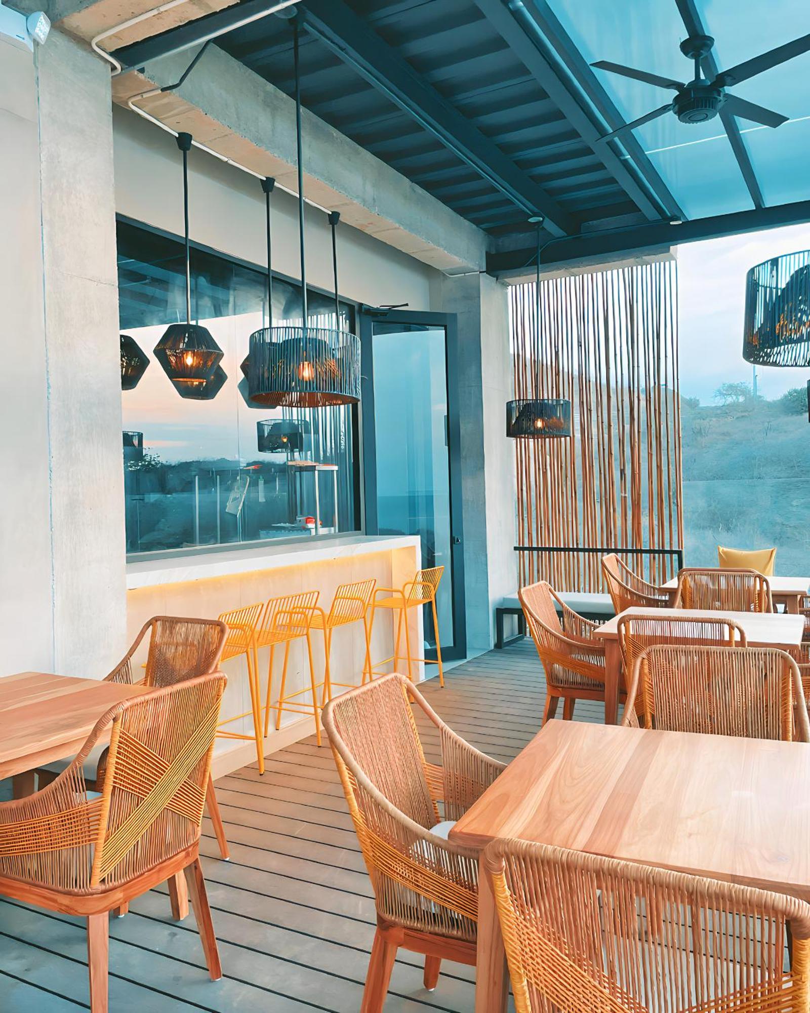 Eolia Sustainable Design Hotel Манта Экстерьер фото